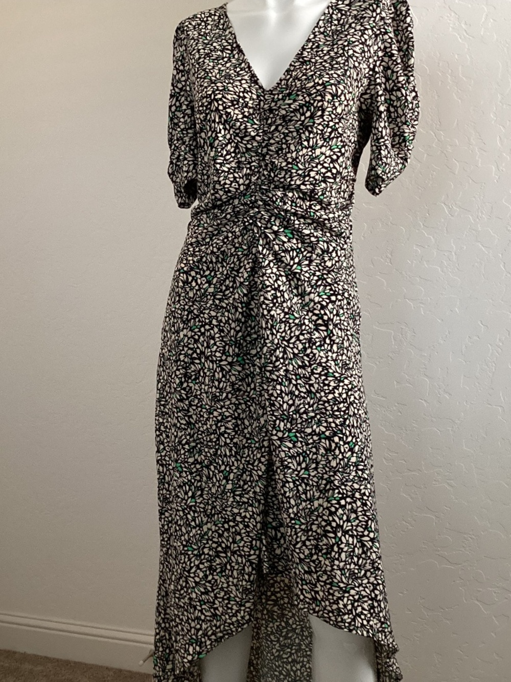 A New Day dress NEW WITHOUT TAGS, size small, high/ low hem, ruching at waist